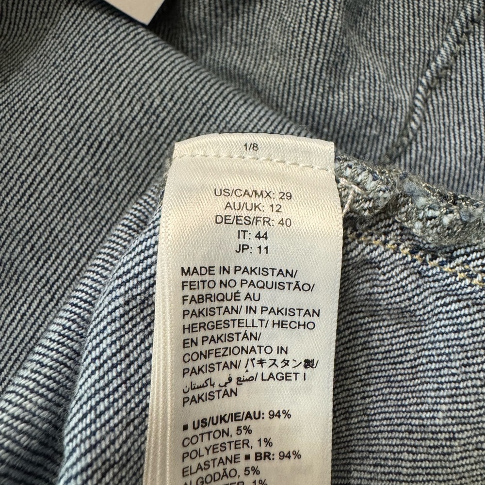 Women’s Blue Wide-Leg Jeans - Picture 5 of 6